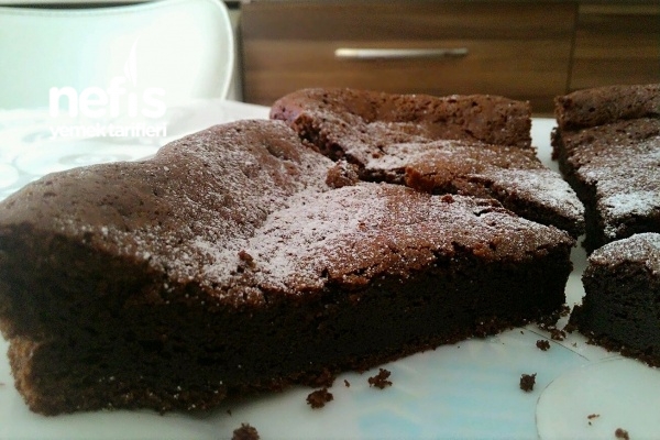 Çikolatalı Kek (Gateau Au Chocolate)