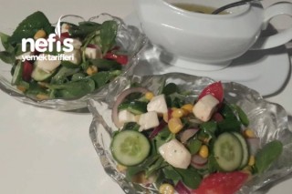 Mozarellalı Semizotu Salatası Tarifi