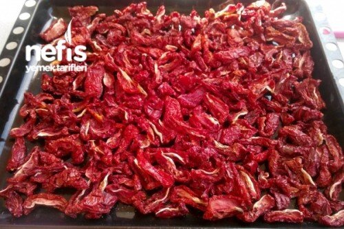 Kışlık Domates Kurusu - Nefis Yemek Tarifleri