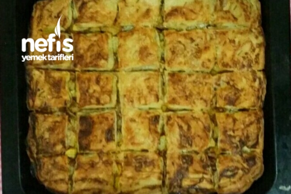 Patatesli Kıymalı El Açması Börek