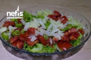 Marul Salatası Tarifi