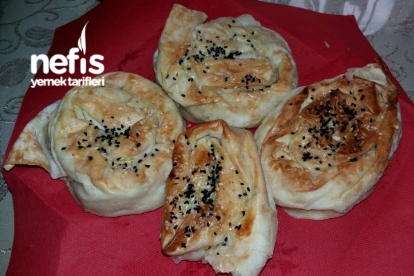 Patatesli Börek Tarifi Nefis Yemek Tarifleri 1045078