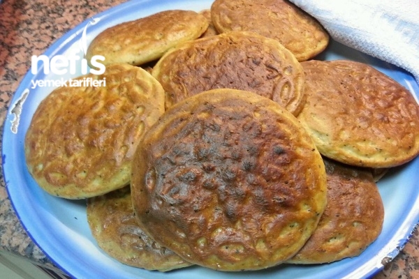 Bol Baharatlı Arap Ekmeği Tarifi