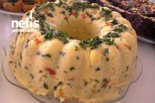 Kek Kalıbında Yumurtalı Patates Salatası Nefis Yemek Tarifleri