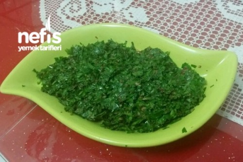 Kimyonlu Maydanoz Salatası Tarifi
