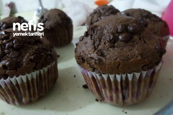 Çikolata Parçacıklı Muffin