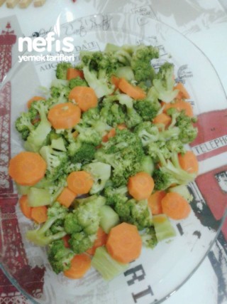 Yogurtlu Brokoli