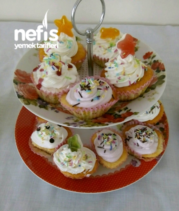 Mini Kup Kek Nefis Yemek Tarifleri