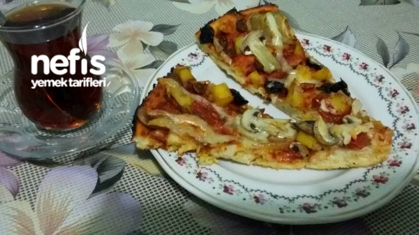 Sebzeli Pizza