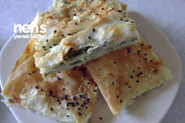 Ispanaklı Peynirli Börek Tarifi