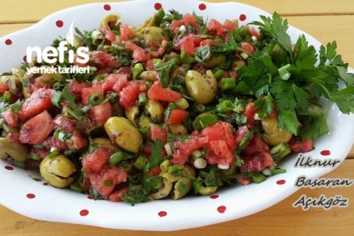 Akdeniz Yeşil Zeytin Salatası Tarifi Videosu Akdeniz Yeşil Zeytin Salatası Tarifi Videosu