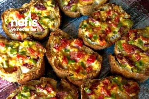 Bayat Ekmek Pizzası Videosu Bayat Ekmek Pizzası Videosu