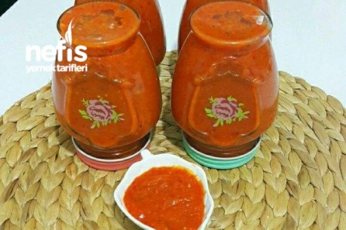 Kahvaltılık Ajvar Sosu Tarifi