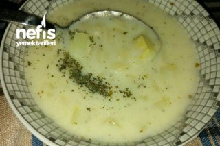 Kabaklı Arpa Şehriyeli Yoğurt Çorbası Tarifi