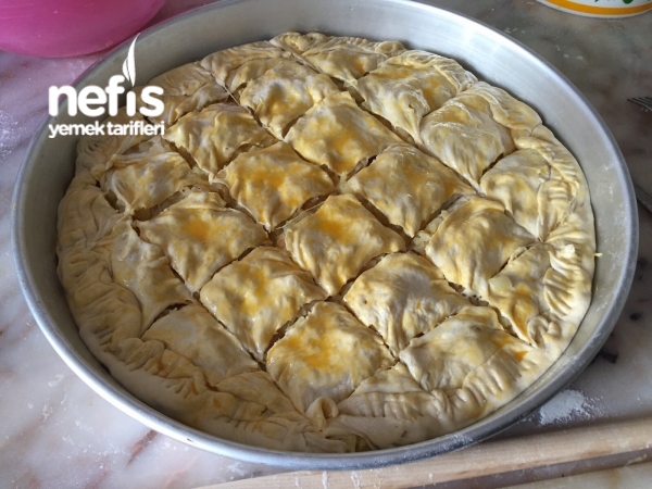 Patatesli Börek ( Ev Yufkasıyla )