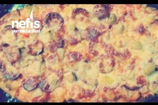 Kolay Pizza :) Tarifi