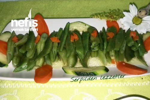 Taze Fasulye Salatası Tarifi