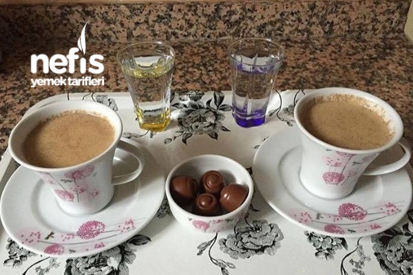 Sütlü Türk Kahvesi Tarifi Nefis Yemek Tarifleri 1254138