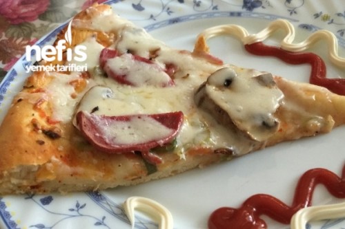 Mükemmel Pizza Nefis Yemek Tarifleri