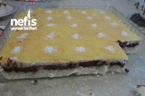 Portakal Pelteli Irmik Tatlısı Portakal Pelteli Irmik Tatlısı