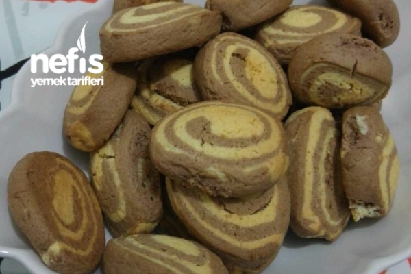 İki Renkli Kurabiye Nefis Yemek Tarifleri