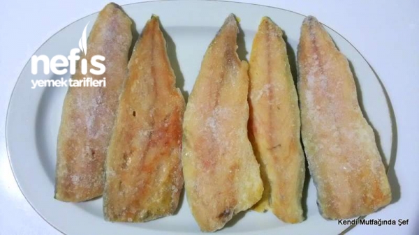 Balık Kızartma Ve Balık Resimli Havuçlu Salata Tarifi