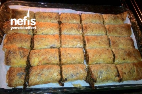 Patlıcanlı Enfes Çıtır Börek (Baklava Yufkası İle) Tarifi