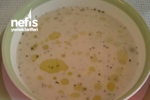 Yeşil Mercimekli Pirinçli Yoğurt Çorbası Tarifi