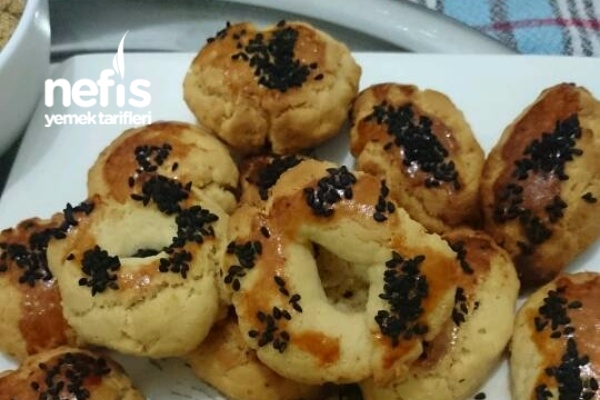 Basit Tuzlu Kurabiye Nefis Yemek Tarifleri 1355460