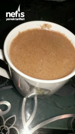 Sütlü Nutellali Türk Kahvesi