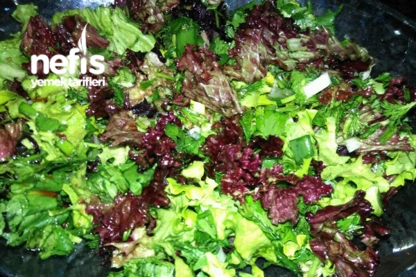 Metabolizmayı Hızlandıran Yeşil Salata