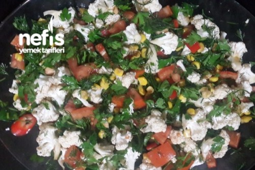 Çiğ Karnabahar Salatası Tarifi