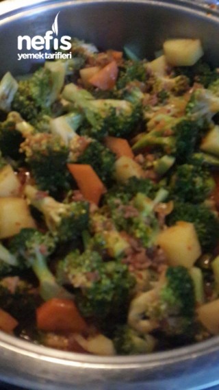 Kıymalı Sebzeli Besleyici Brokoli