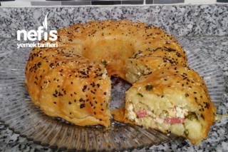 Milföy Hamuru İle Makarnalı Börek Tarifi