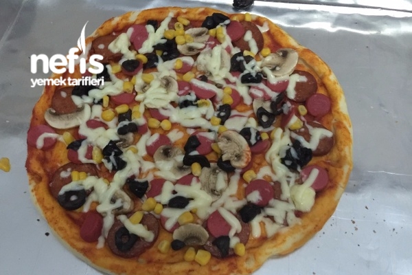 Bol Malzemos Pizza Nefis Yemek Tarifleri 1433593