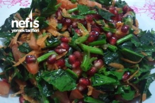 Narlı Ispanak Salatası Tarifi