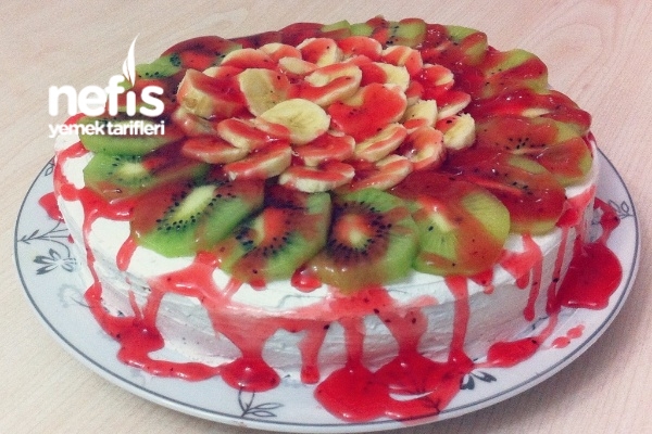 Meyveli Yaş Pasta Tarifi Nefis Yemek Tarifleri 1440061
