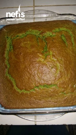 Ispanaklı Kek