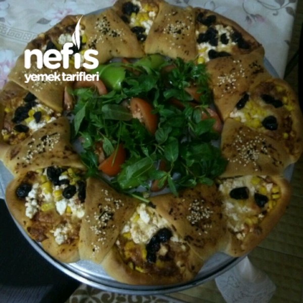 Vejeteryan Kıvrık Pizza