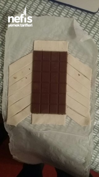 Milföy Hamuru İle Kolay Çikolata Tatlisi