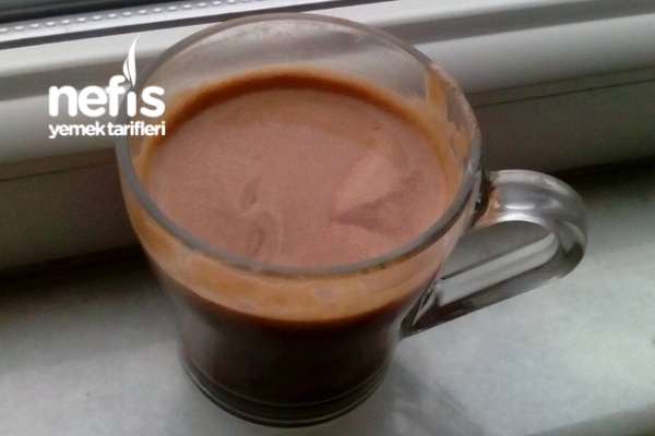Cafelerdeki Gibi Sıcak Çikolata