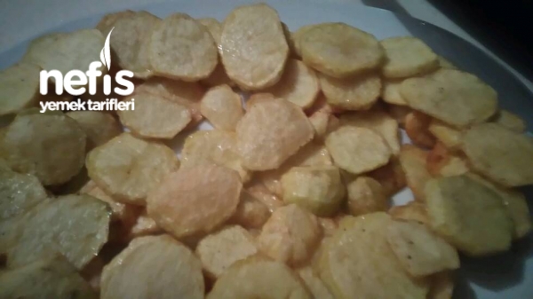 Patates Kızartmalı Soslu Misket Köfte