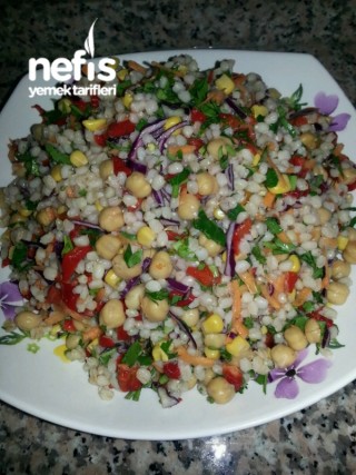 Nohutlu Yarma (buğday) Salatası
