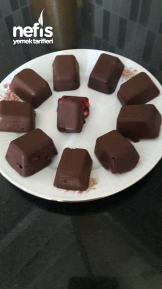 Narlı Çikolata (çikolata Sevenlere)