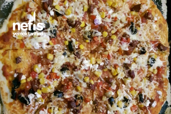 Evde Kolay, Resimli, Farklı Pizza Tarifleri Nefis Yemek Tarifleri