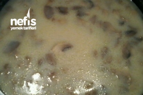 Sütlü Mantar Çorbası(Her Aşaması Fotoğraflı) Tarifi