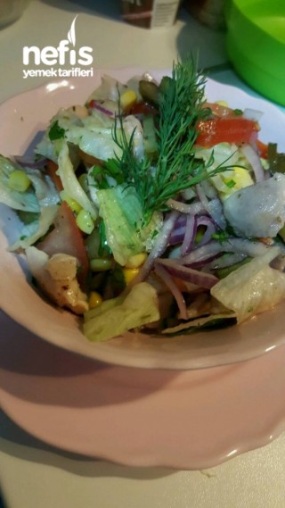 Tavuk Göğsü (But) Salata (Diyet Salata)