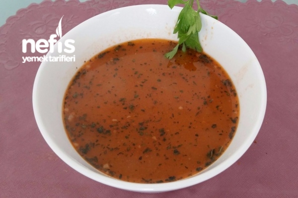 Ustasından Et Sulu Şehriye Çorbası Nefis Yemek Tarifleri