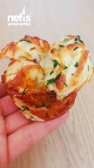 Sarimsak Soslu Muffin (kurabiye Hamuruyla)