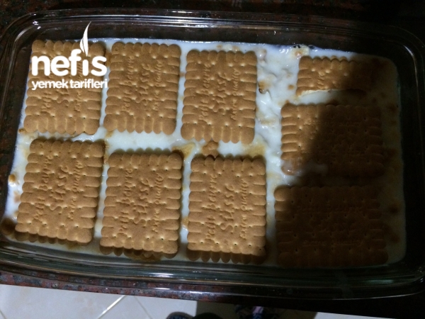 Pudingli Muhallebili Çakma Pasta Nefis Yemek Tarifleri